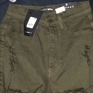 Fashionnova rolling out loud jeans